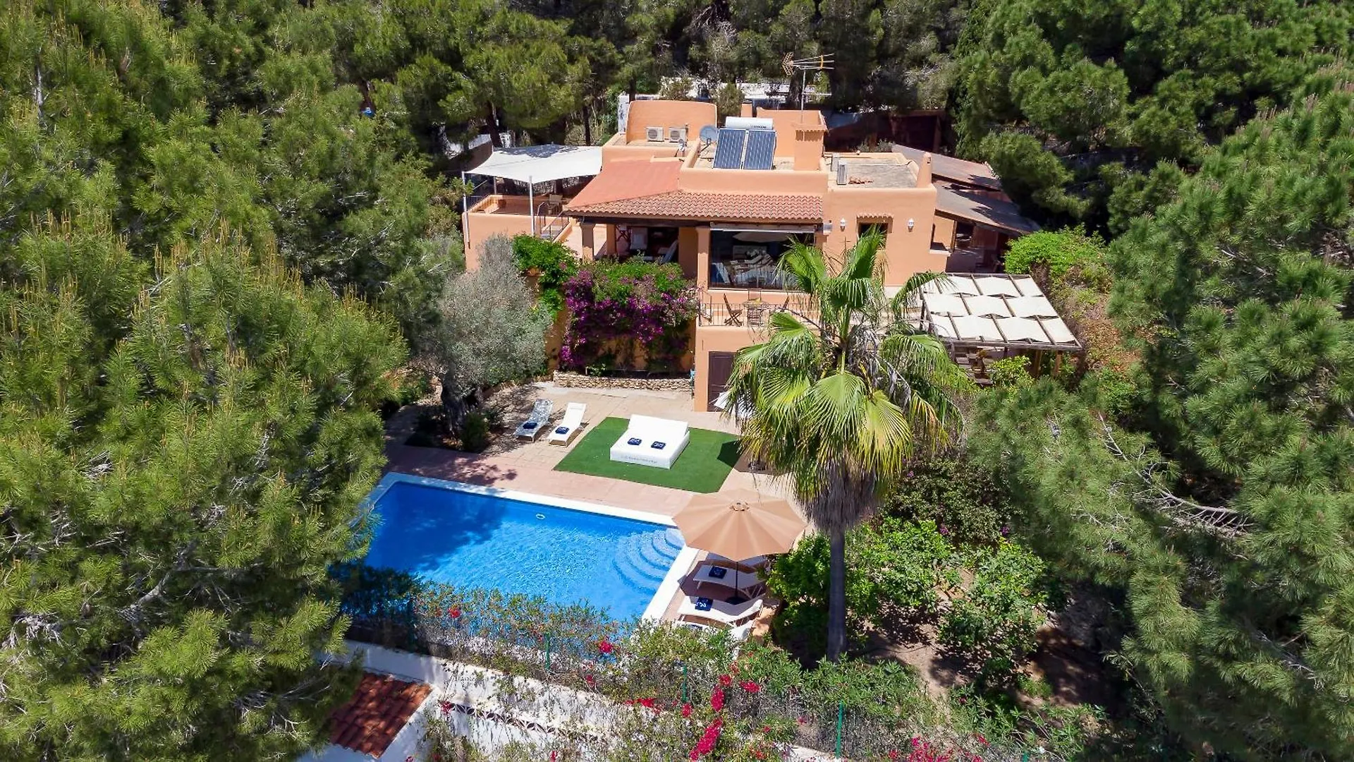 Villa In San Rafael Sleeps 12 San Antonio  0*, San Antonio (Ibiza)