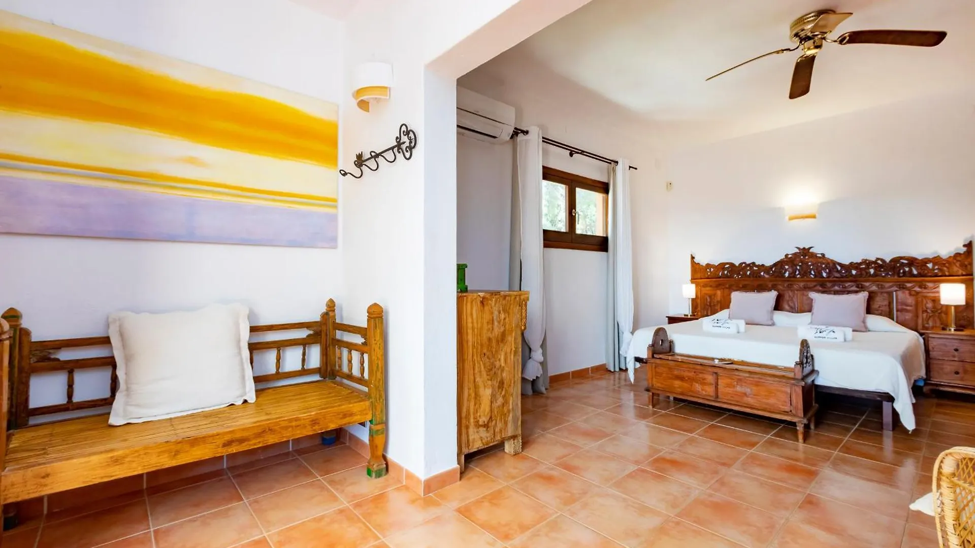 Villa In San Rafael Sleeps 12 San Antonio  0*, San Antonio (Ibiza)