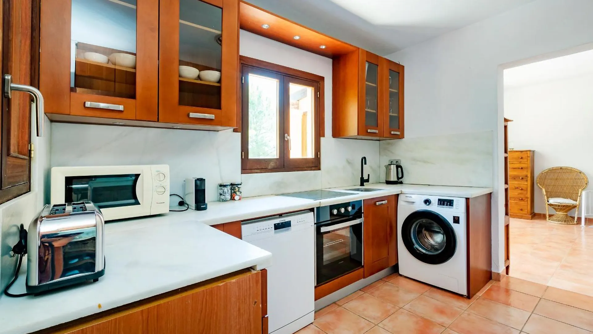 Villa In San Rafael Sleeps 12 San Antonio