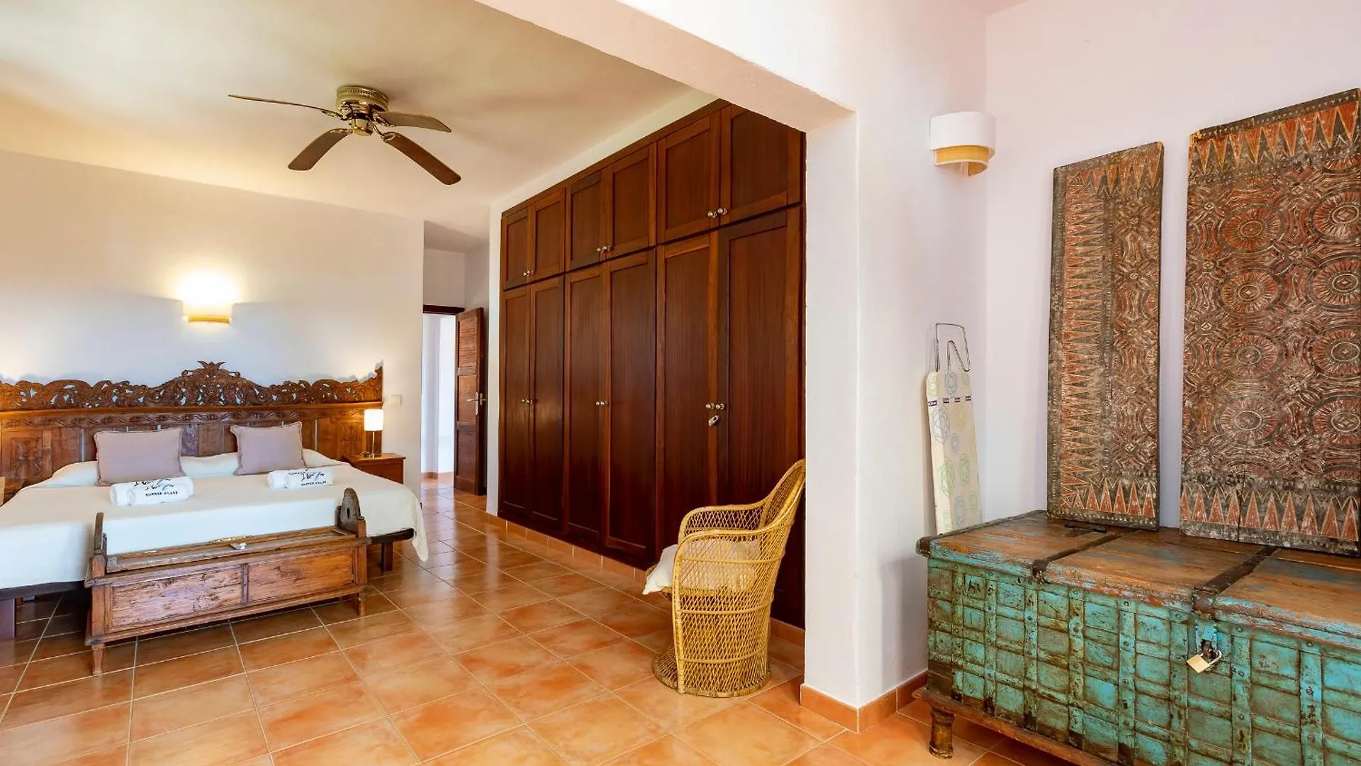 Villa In San Rafael Sleeps 12 San Antonio  0*, San Antonio (Ibiza) Spain